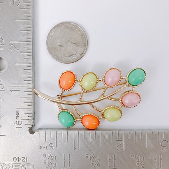 VTG Signed Sarah Coventry Leaf Brooch Pastel Cabochon 1960s Colorful Whimsical - Picture 10 of 11